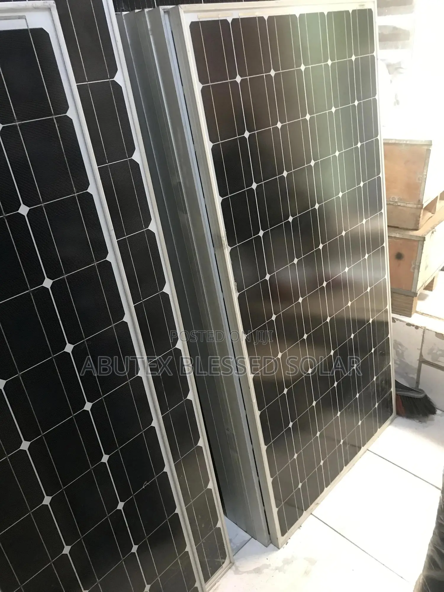 300watt Sunpower Solar Panel