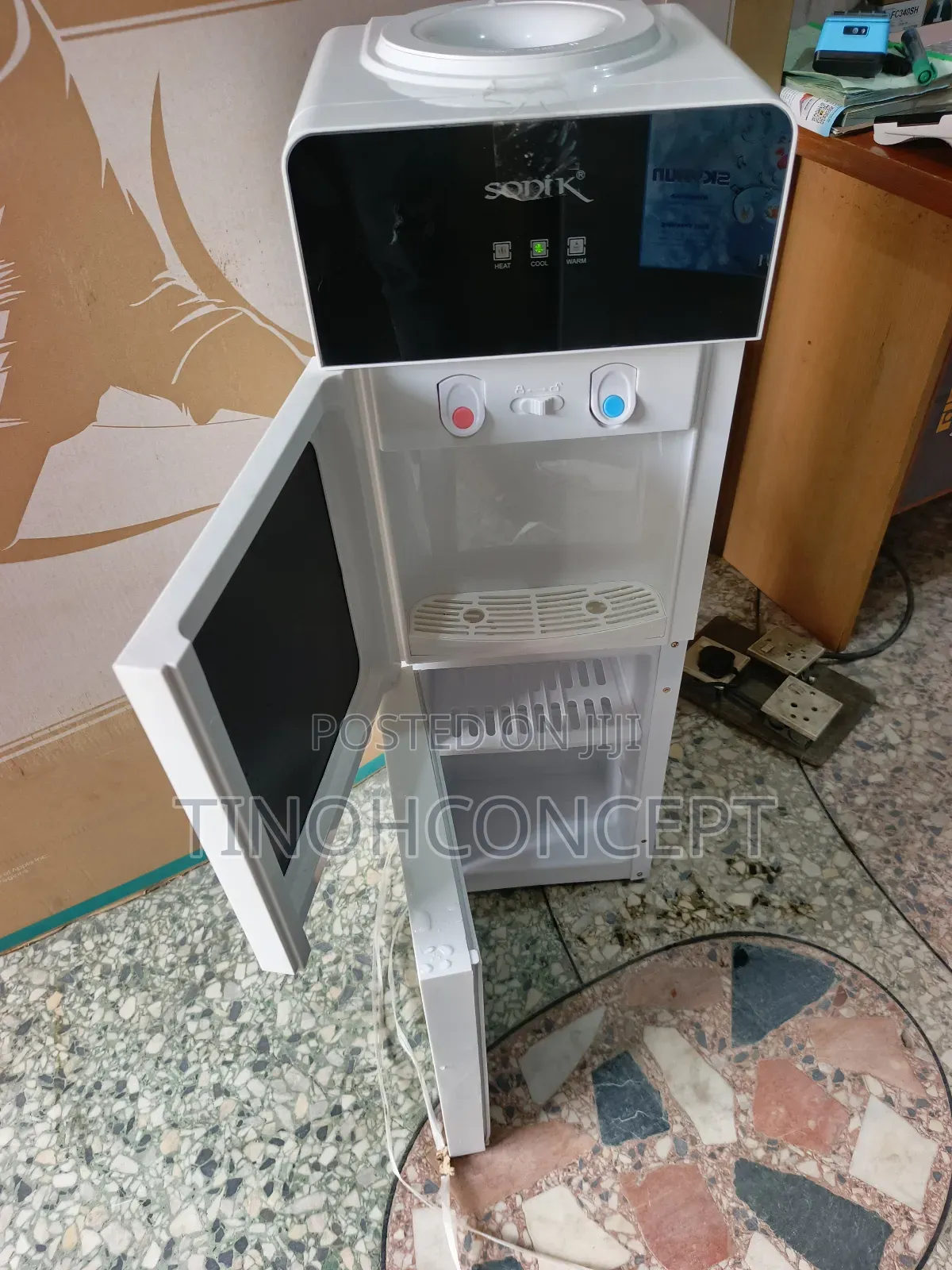 Sonix Water Dispenser