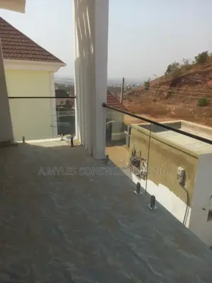 Rial Balcony Glass Handrail