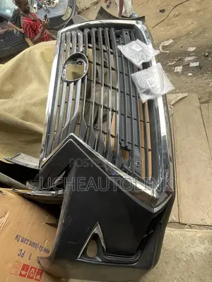 Complete Front Bumper RX350 Direct 2018 Available as Seen