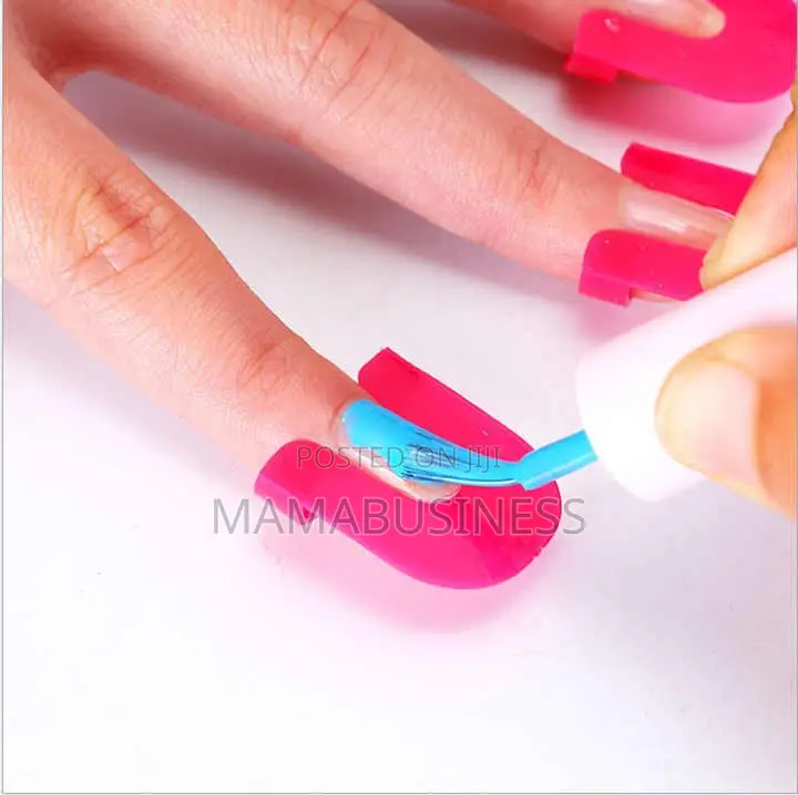 26pcs Reusable Nail Polish Overflow Clips/Guards