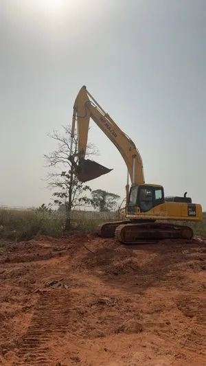Photo - Foreign Used Tokunbo Komastu Excavator PC360