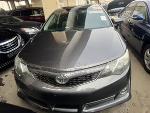 Toyota Camry 2013
