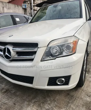 Mercedes-Benz GLK-Class 350 2011 White