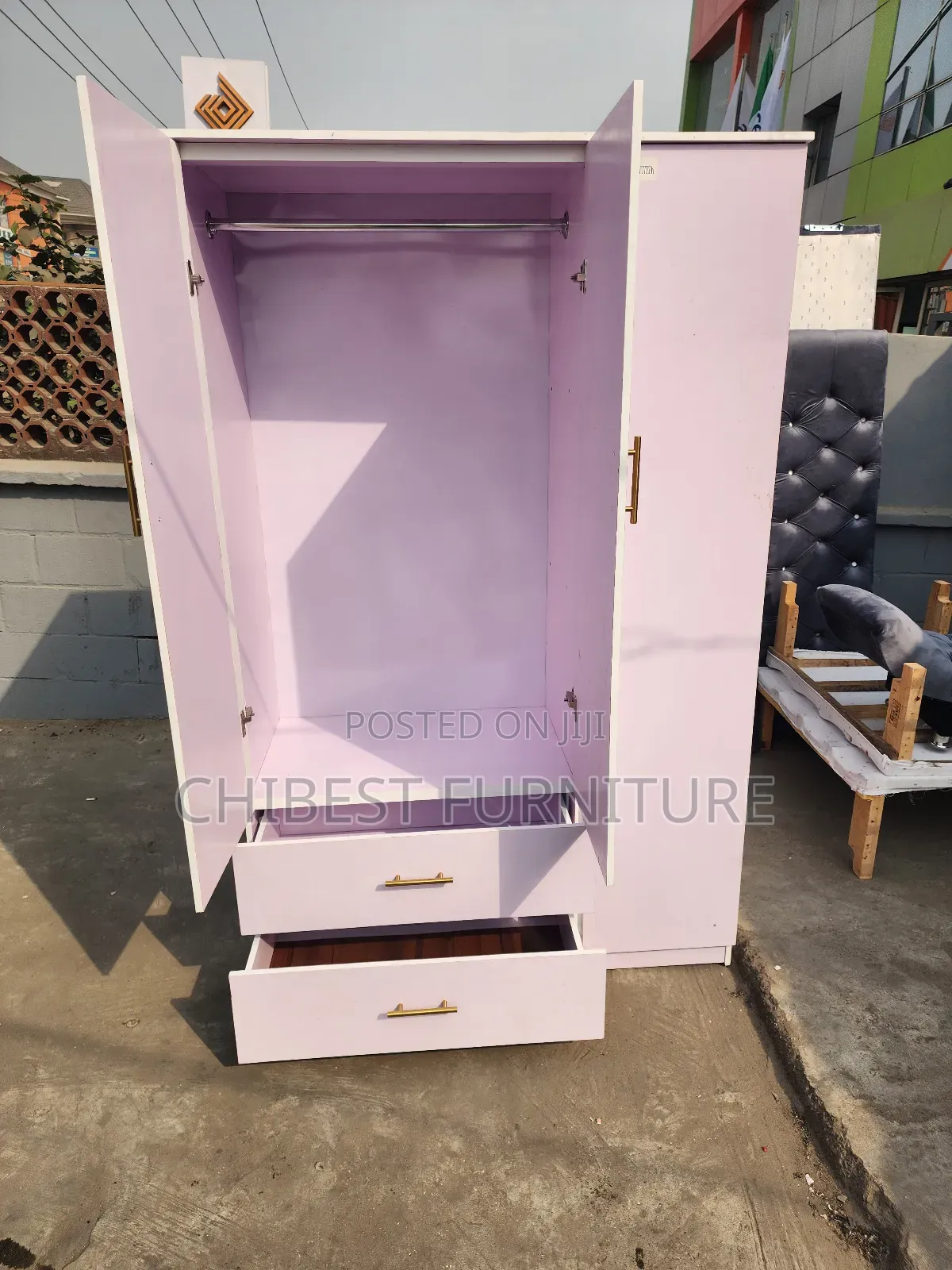 White 4by6ft Wooden HDF Wardrobe.