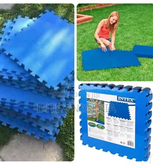 Intex Interlocking Padded Floor Protector
