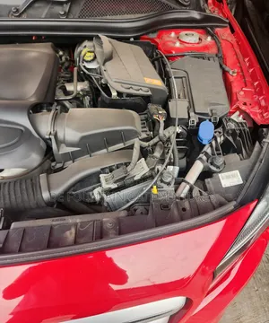 Mercedes-Benz GLA 250 2015 Red
