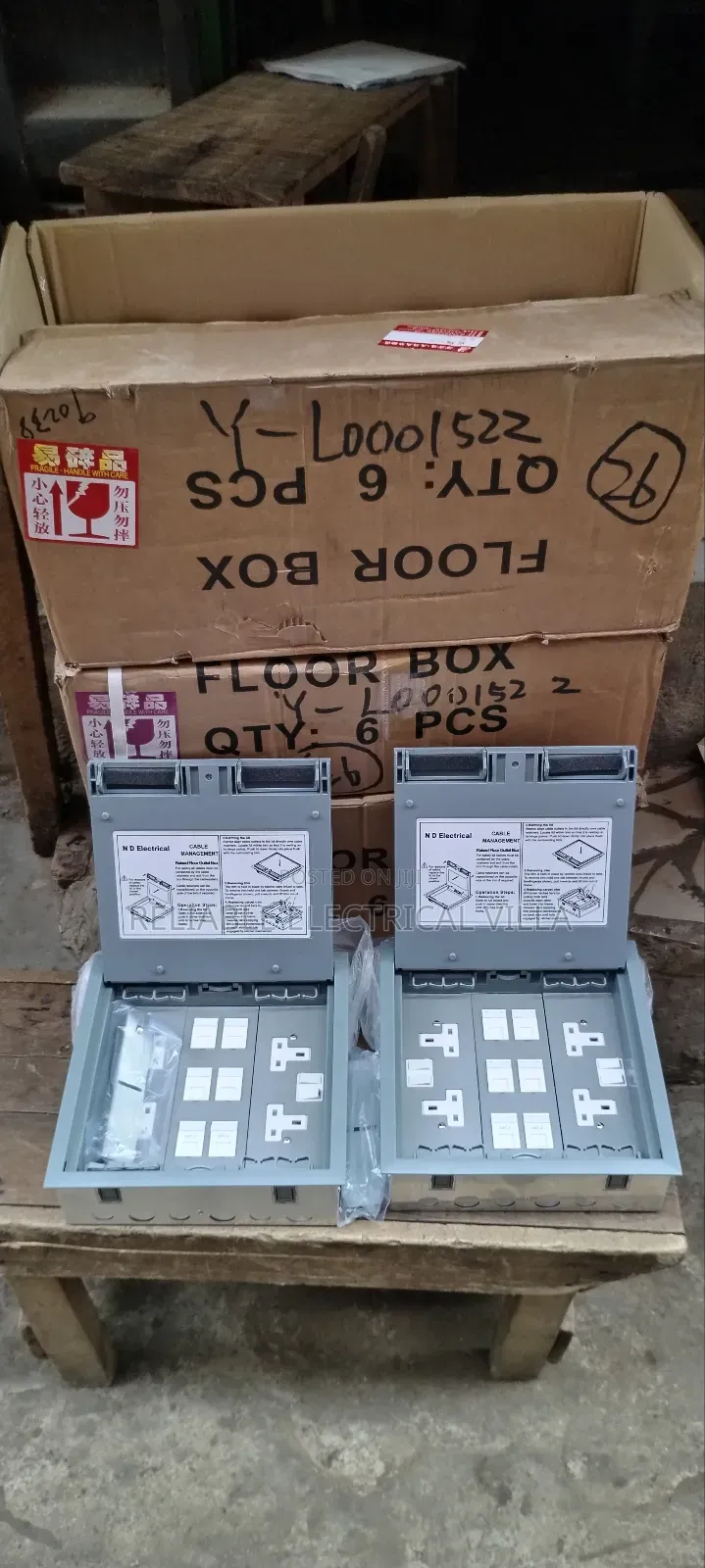 Floor Sockets