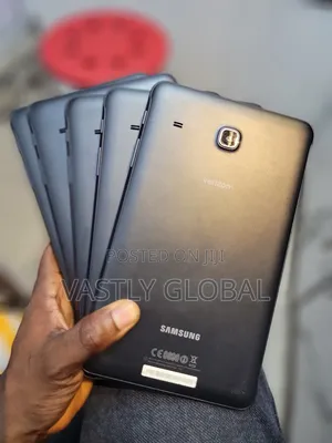 Samsung Galaxy Tab E 8.0 16 GB Black