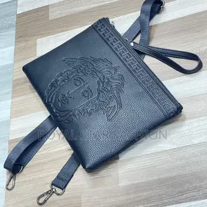 Photo - Versace Puse