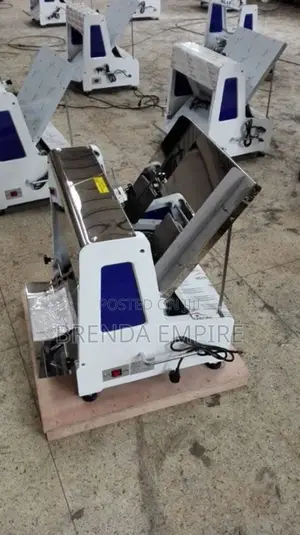 Bread Slicing Machine