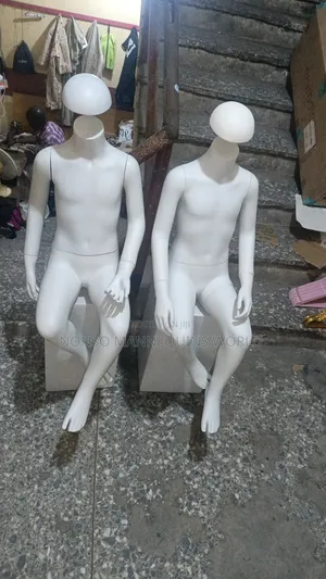 Unisex Sitting White Kids Mannequin