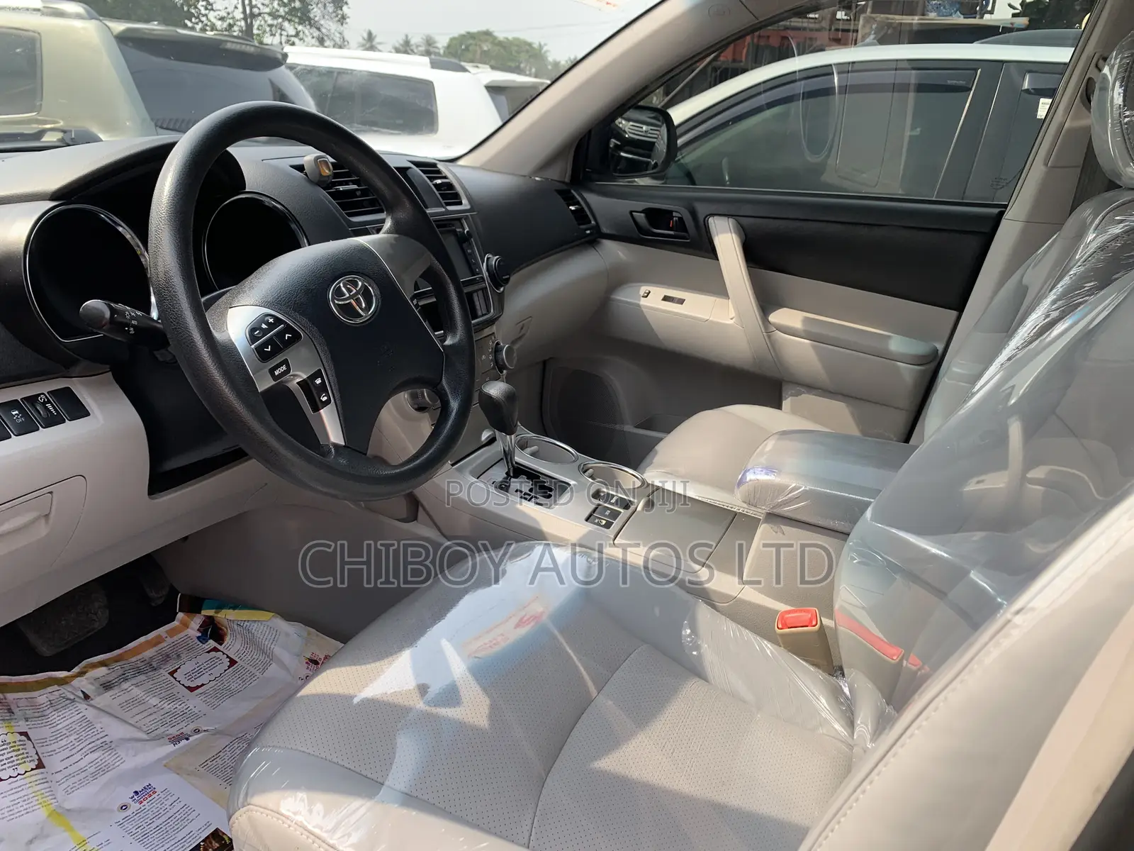 Toyota Highlander 2012 Silver