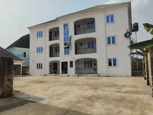 Photo - Furnished 20bdrm Block of Flats in Saint Francis Estate, Uyo for sale