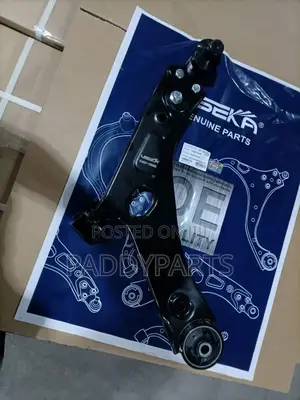 Photo - Hyundai Santa Fe Control Arm 2013-2018