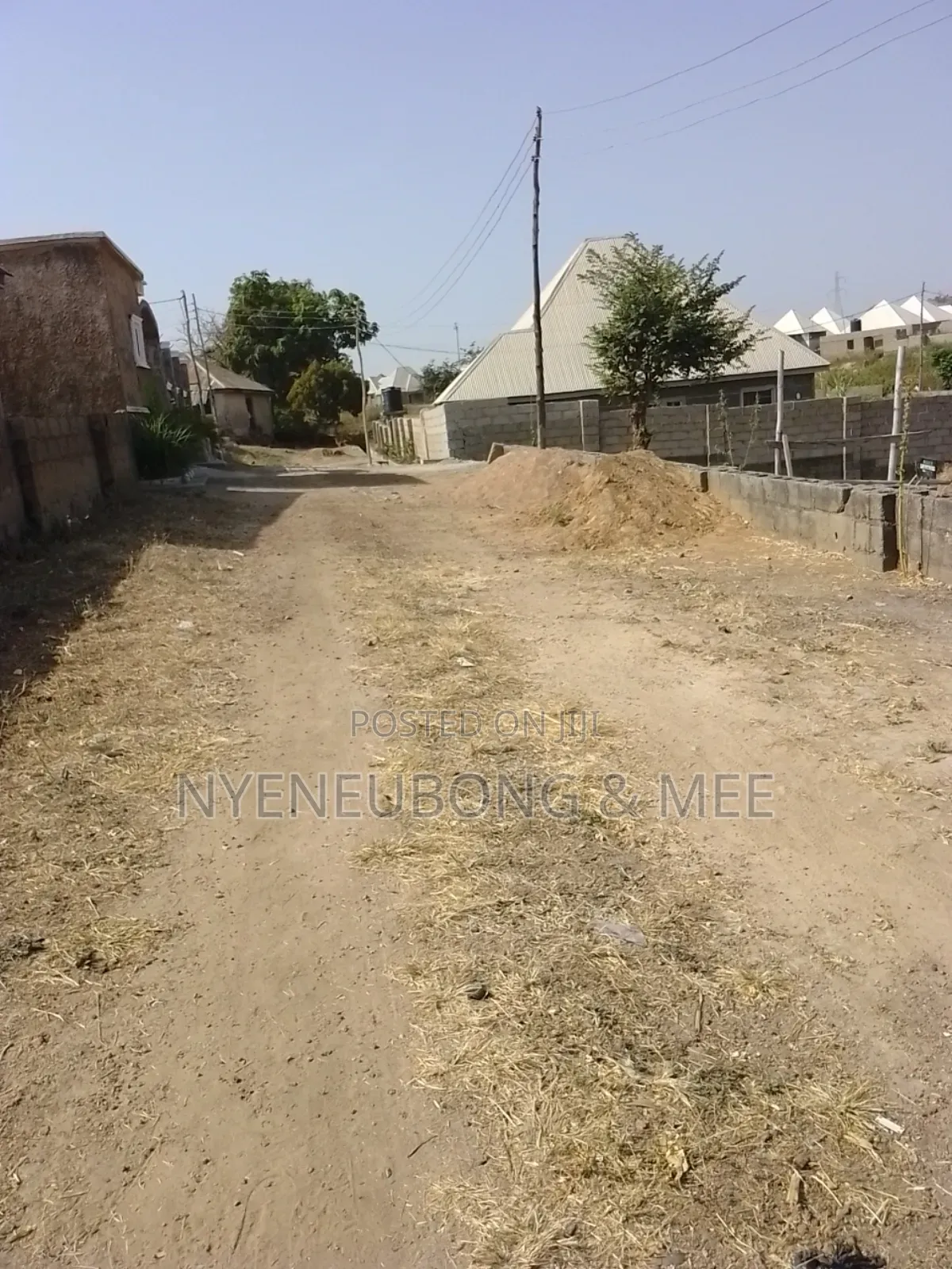 2bdrm Bungalow in Mararaba for sale