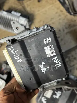 ECU Brain Box 2010-2011 Toyota FJ Cruiser 89661-35d31