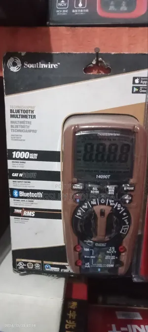 Southwire Bluetooth Multimeter AC/DC Volts