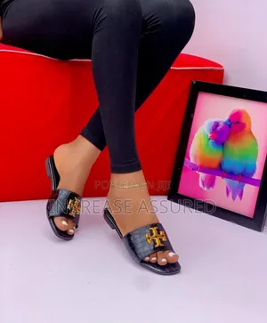 High Quality Flat Slippers for Ladies