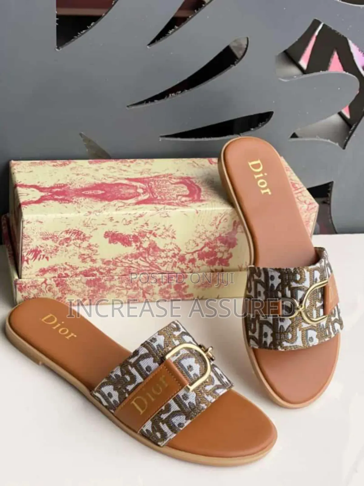High Quality Flat Slippers for Ladies