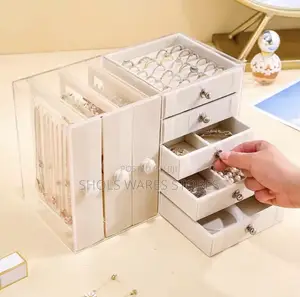 Exquisite Jewelry Box