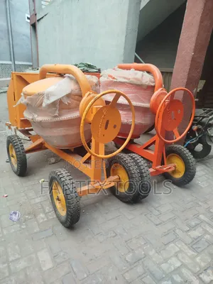 Concrete Mixer Machine.