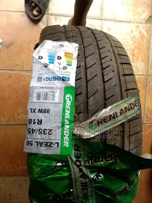 235 45 18 China Tire