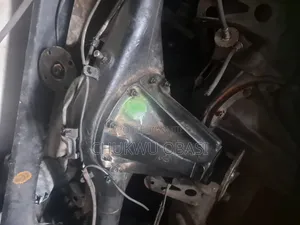 Center Axle for Tacoma 2005, 2008, 2012.
