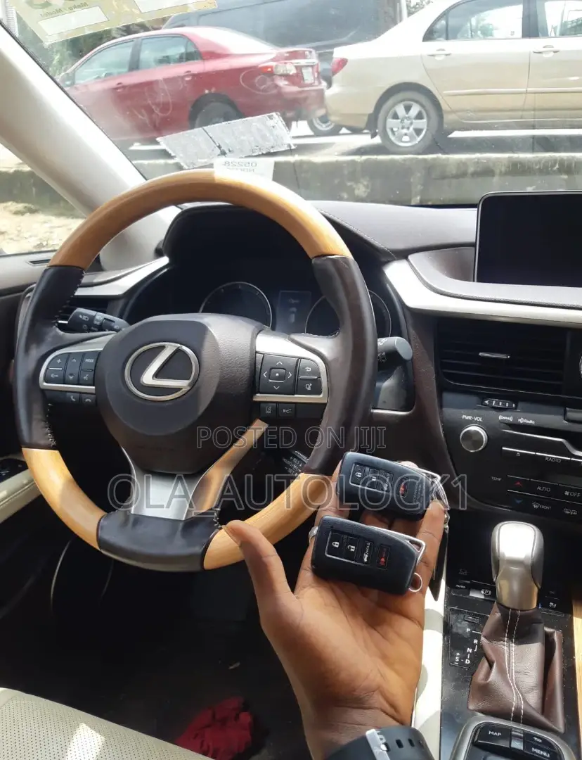 Ola_Auto Locksmith Security Services: Car Key Programming Services