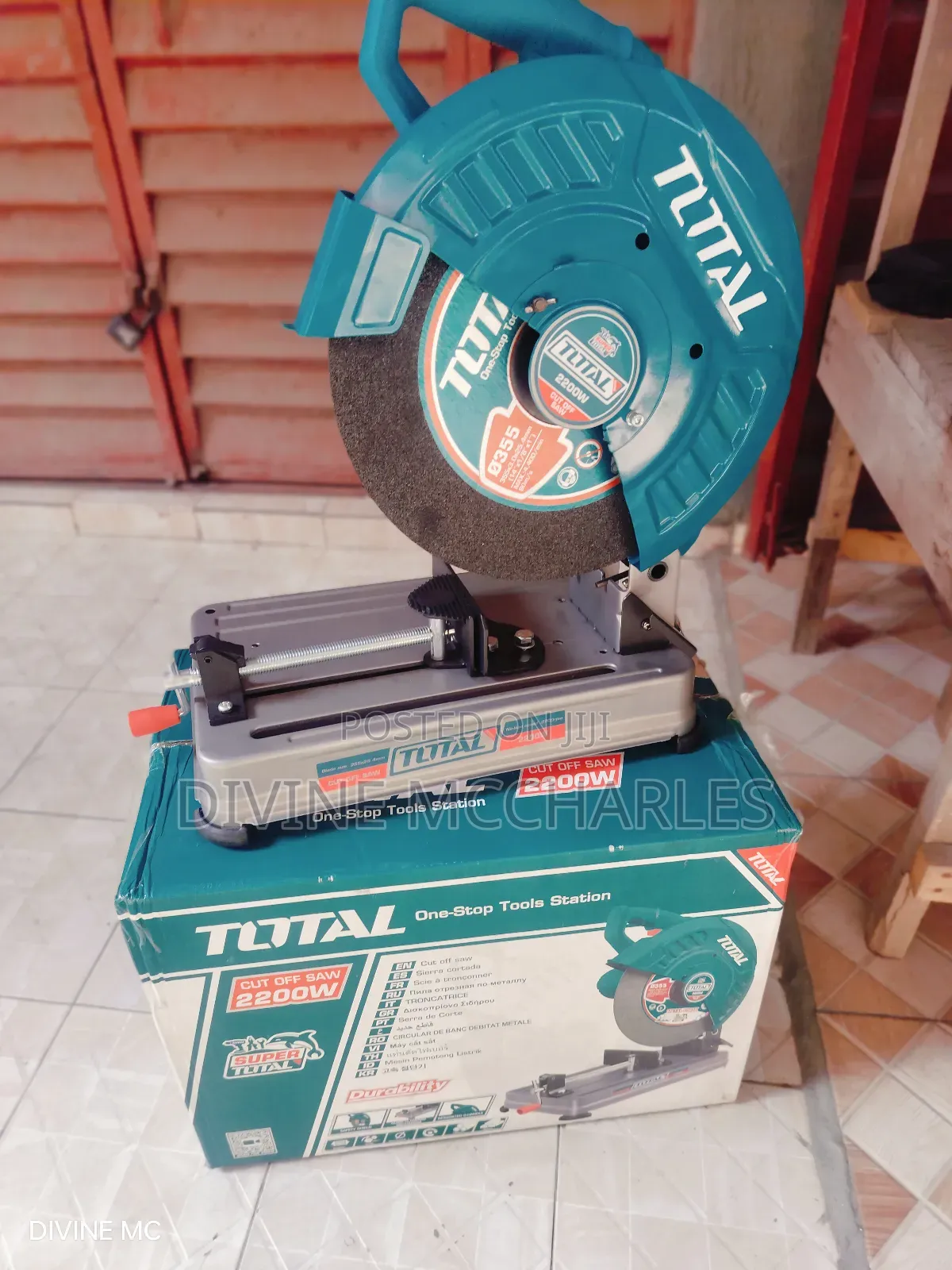 TOTAL Cut Off Saw 2200w TS223558