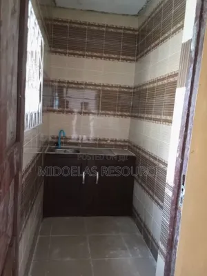 Photo - 1bdrm Apartment in Governor Road, Ikotun / Ikotun/Igando for rent