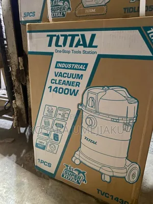 30l Total Vacuum Cleaner 1400w