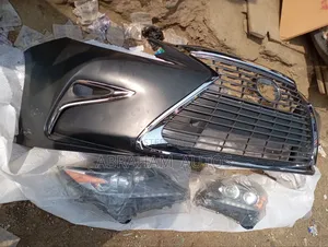 Complete Front Bumper and Headlamp for Lexus Es350 2018