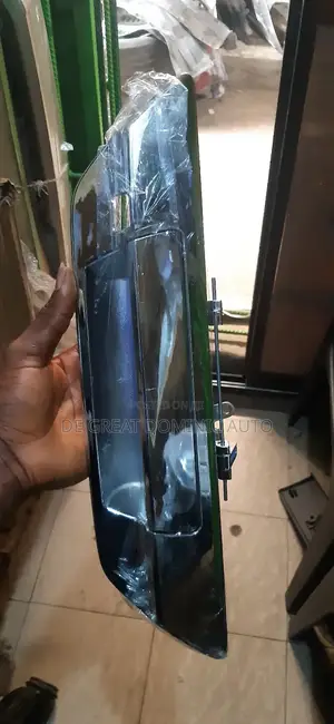 Outer Boot Opener for Types Hilux 2019