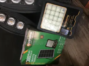 300watts Solar Street Lights Available Now