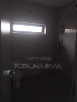 4bdrm Townhouse / Terrace in Life Camp for rent