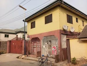 7bdrm Block of Flats in Off Omachi Estate,, Port-Harcourt for sale