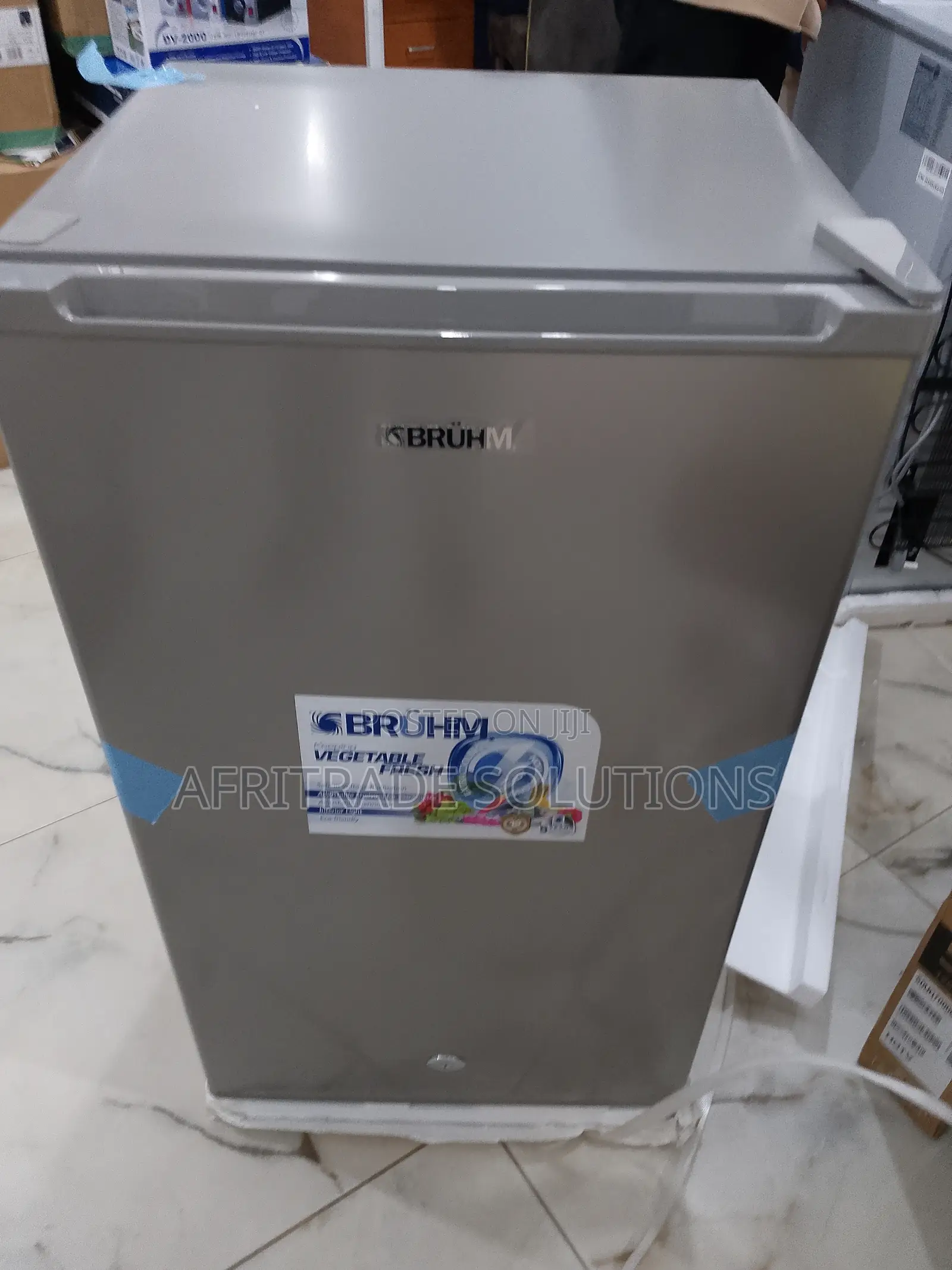 Fast Bruhm 93L Refrigerator