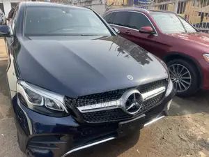Mercedes-Benz GLC-Class 2018 Blue