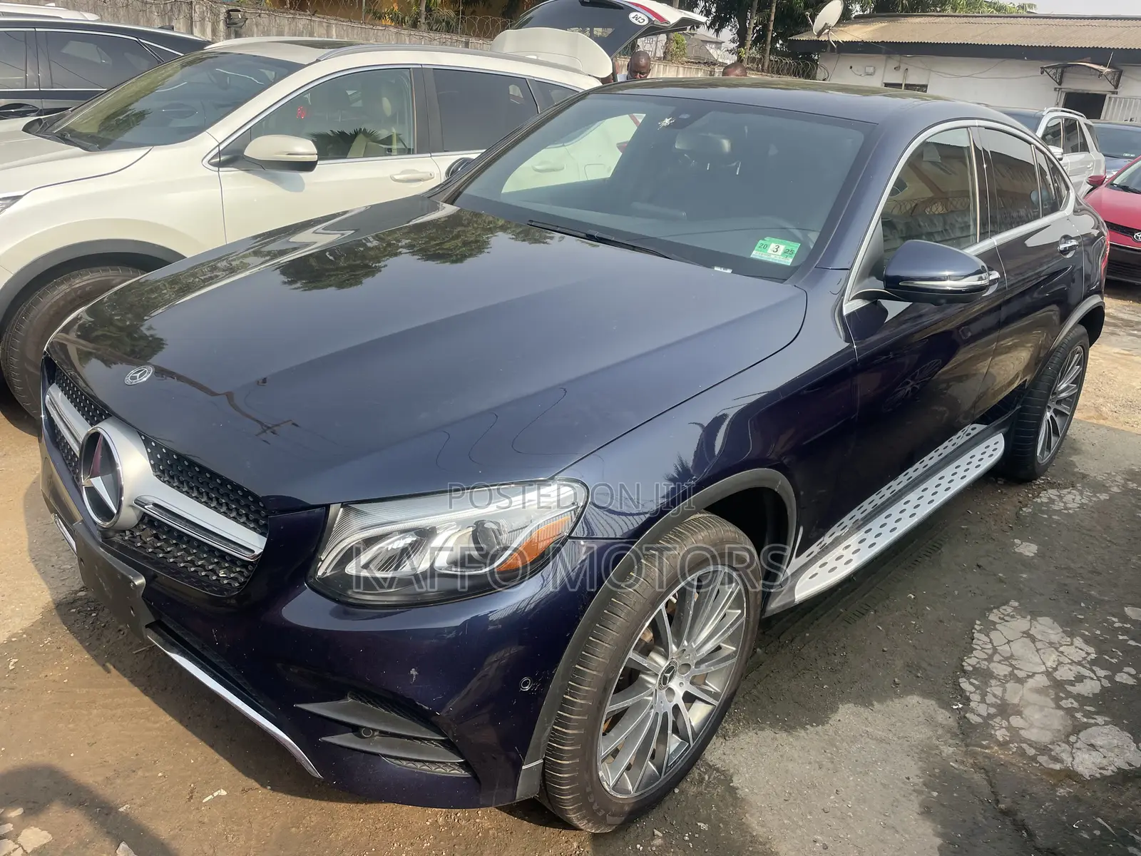 Mercedes-Benz GLC-Class 2018 Blue