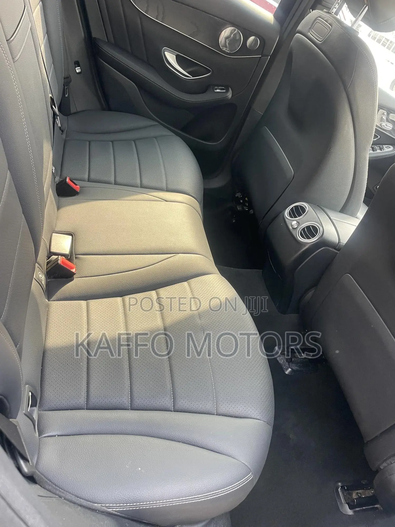Mercedes-Benz GLC-Class 2018 Blue