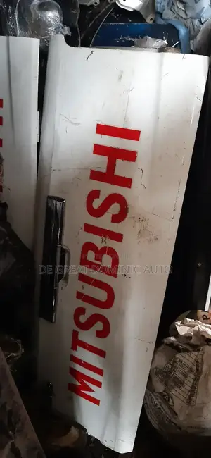 Back Booth for Mistsubishi L200 Pickup 2019