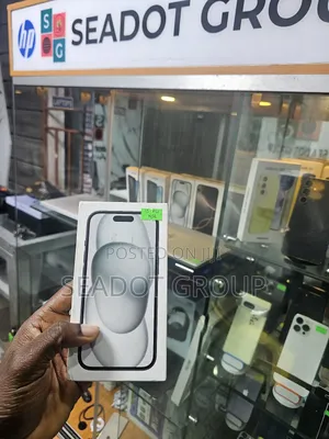 New Apple iPhone 15 128 GB Black