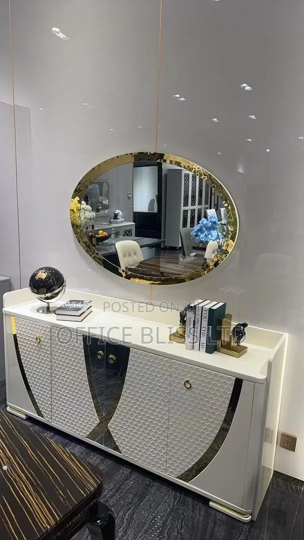Luxury Wall Mirror With Cabinet Storage