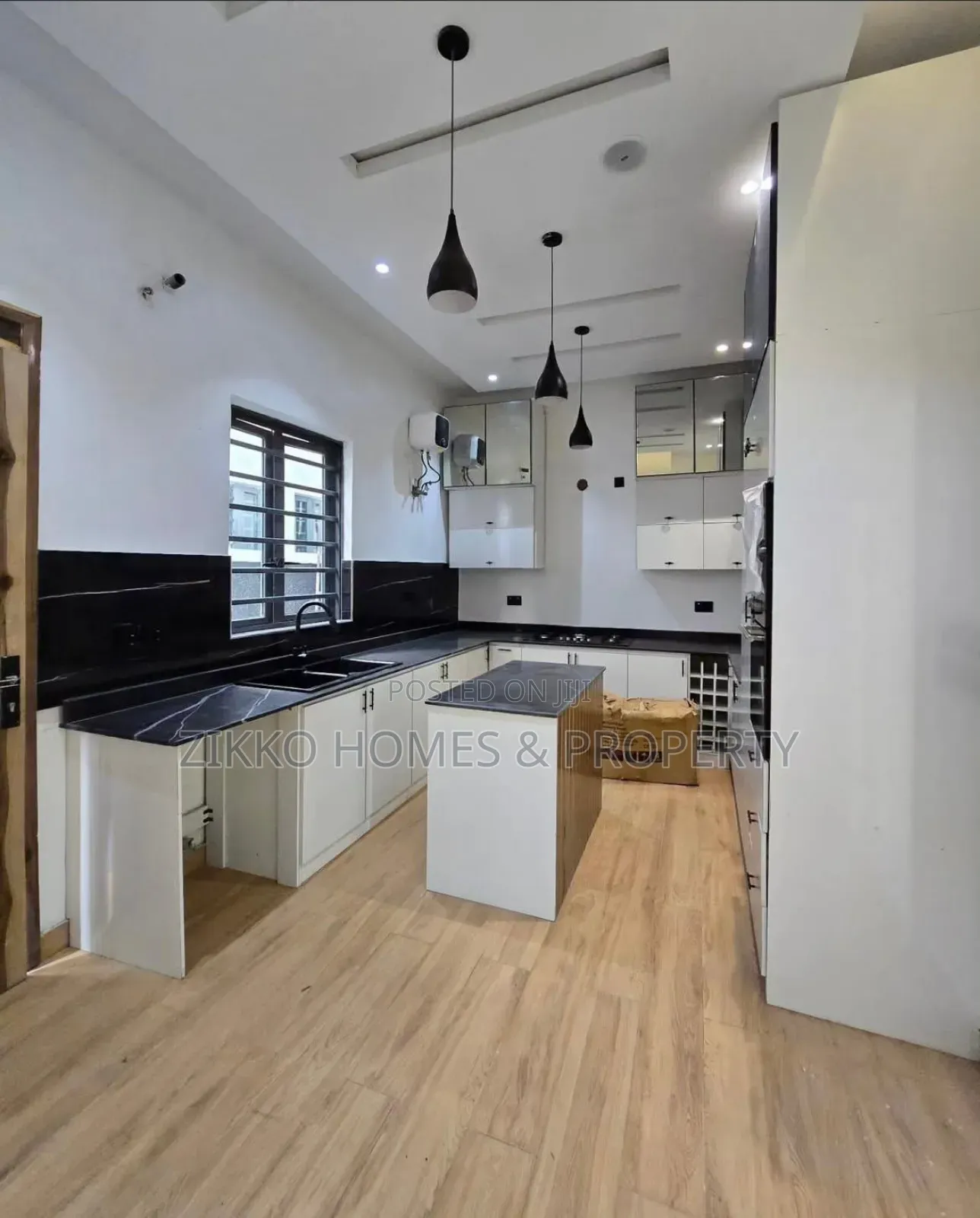 4bdrm Duplex in Ajah for sale