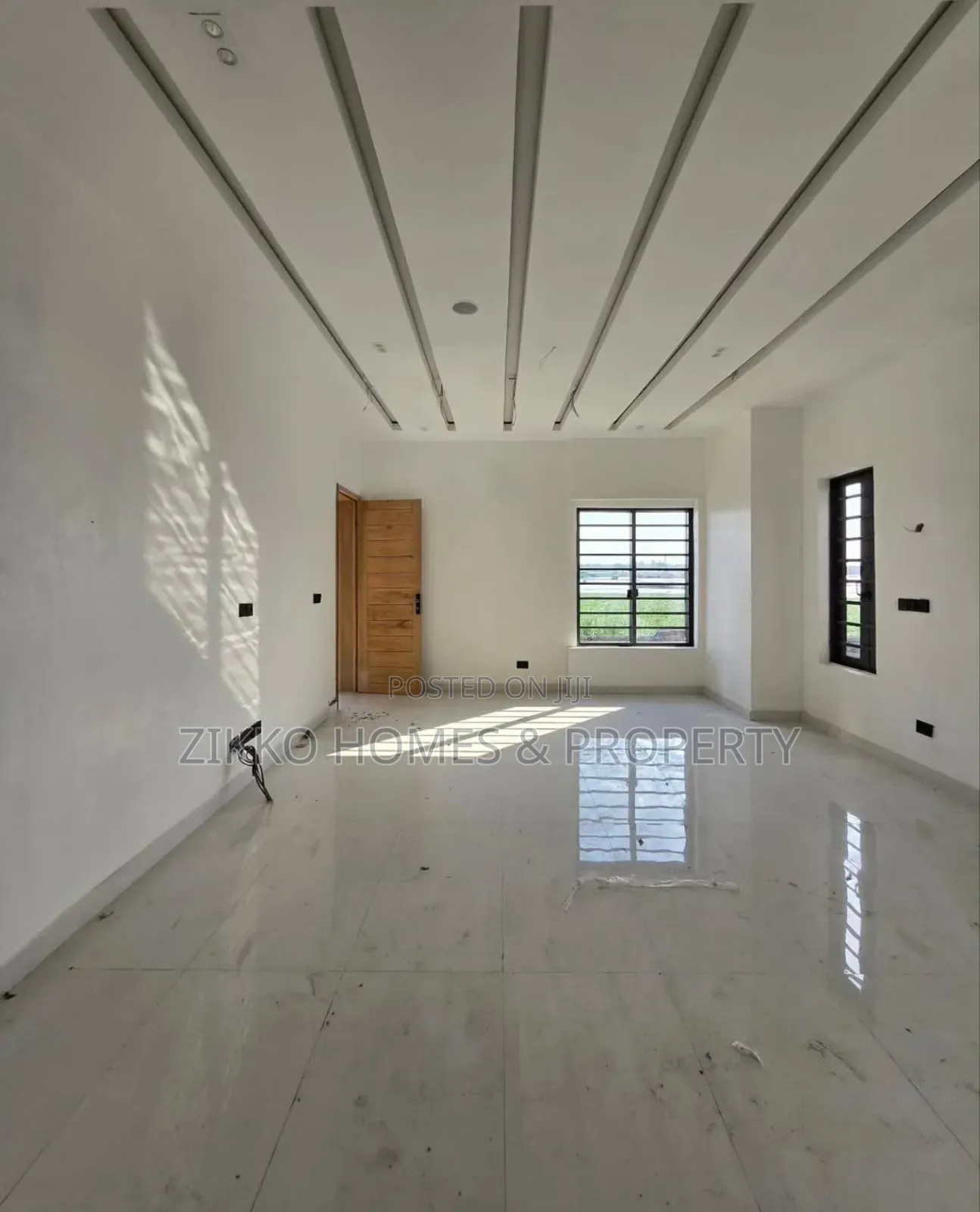 4bdrm Duplex in Ajah for sale