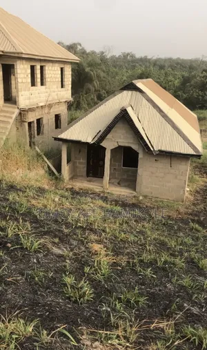 Photo - 2bdrm House in Taiwo Bus Stop, Obafemi-Owode for sale