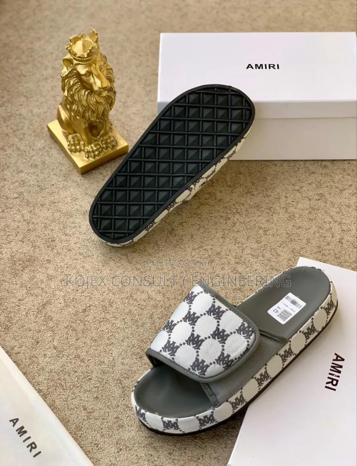 Comfy Amiri Designers Slides