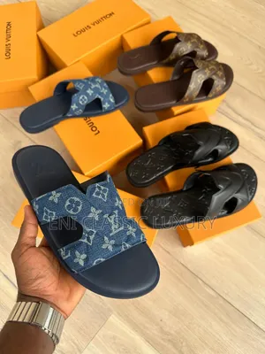 Original Luxury Leather Slippers Louis Vuitton Available