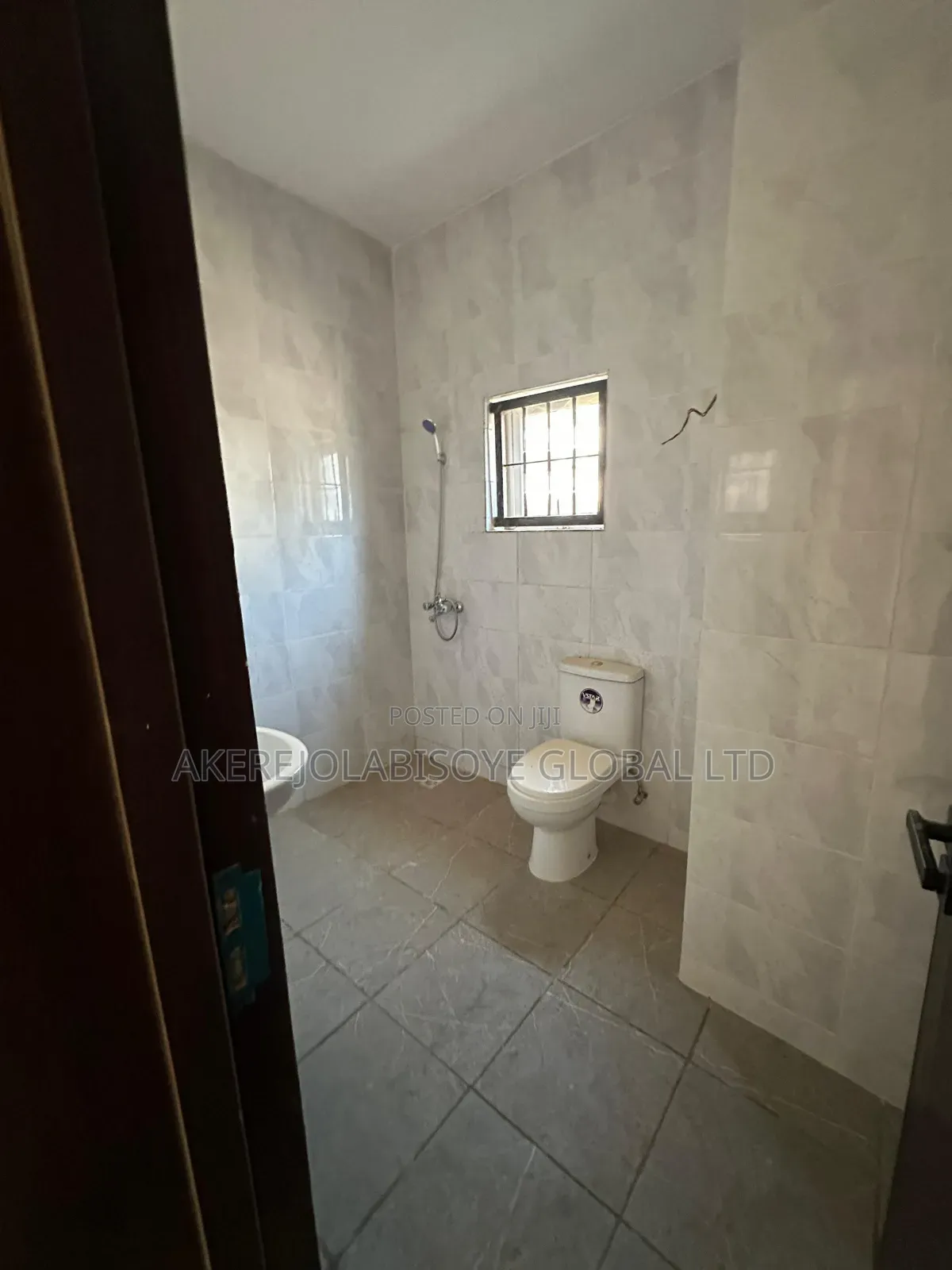 3bdrm Block of Flats in Jahi for rent